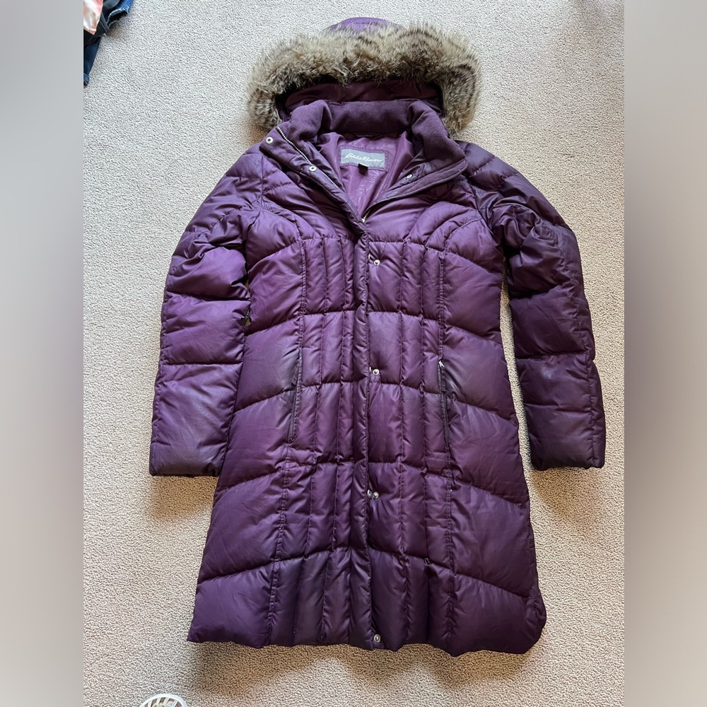 Eddie Bauer Women Down Long Sleeve Puffer Hooded snow / winter coat / Jacket